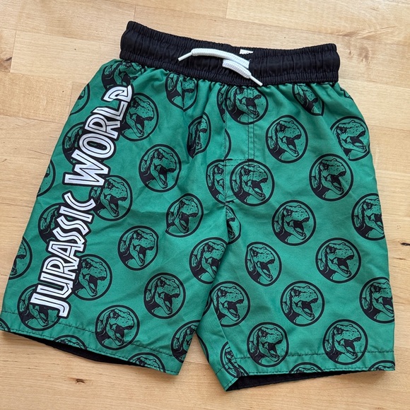 jurrasic world Other - Kids Jurassic World Green Swim Trunks Size Small